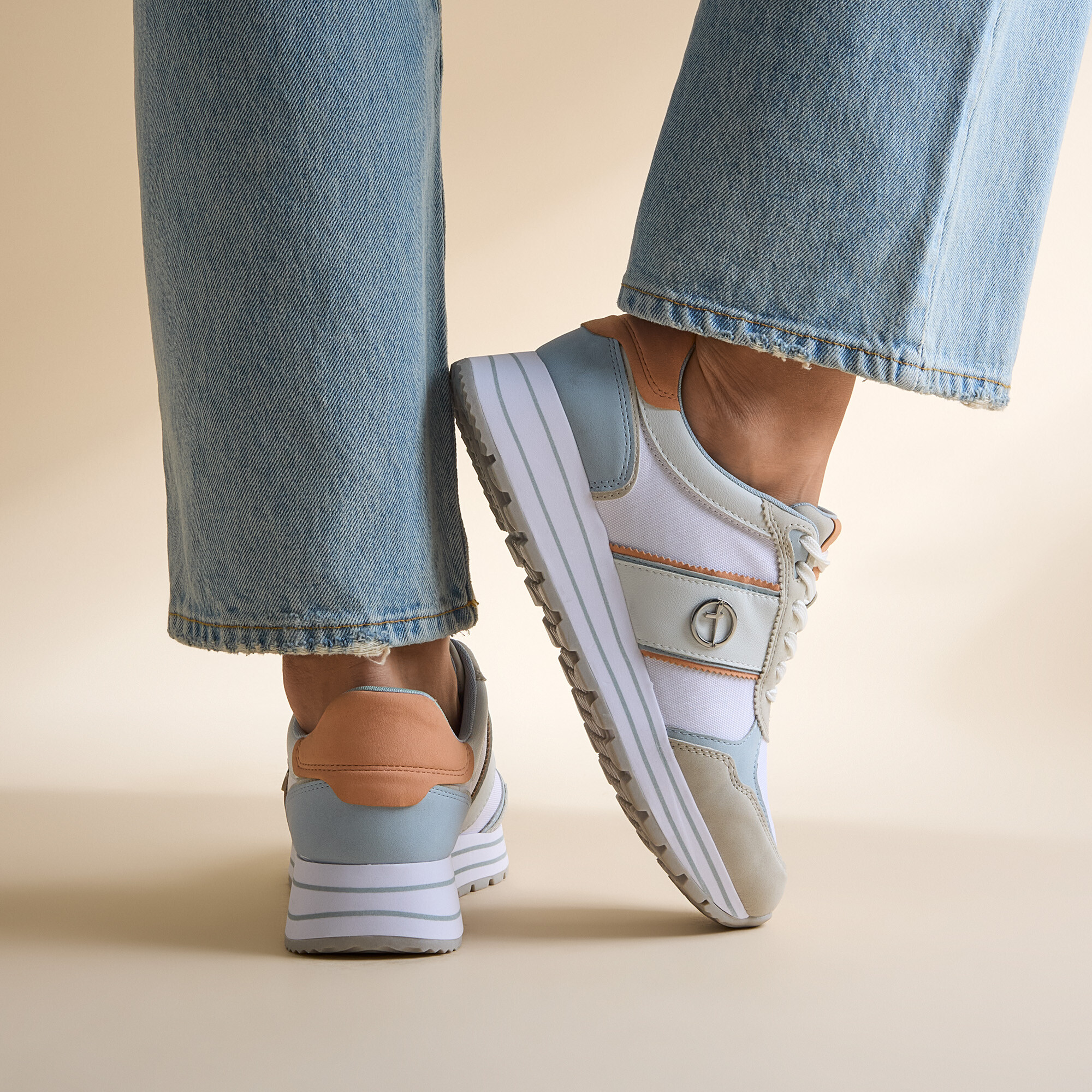 Tamaris Essentials Sneakers beige Textiel