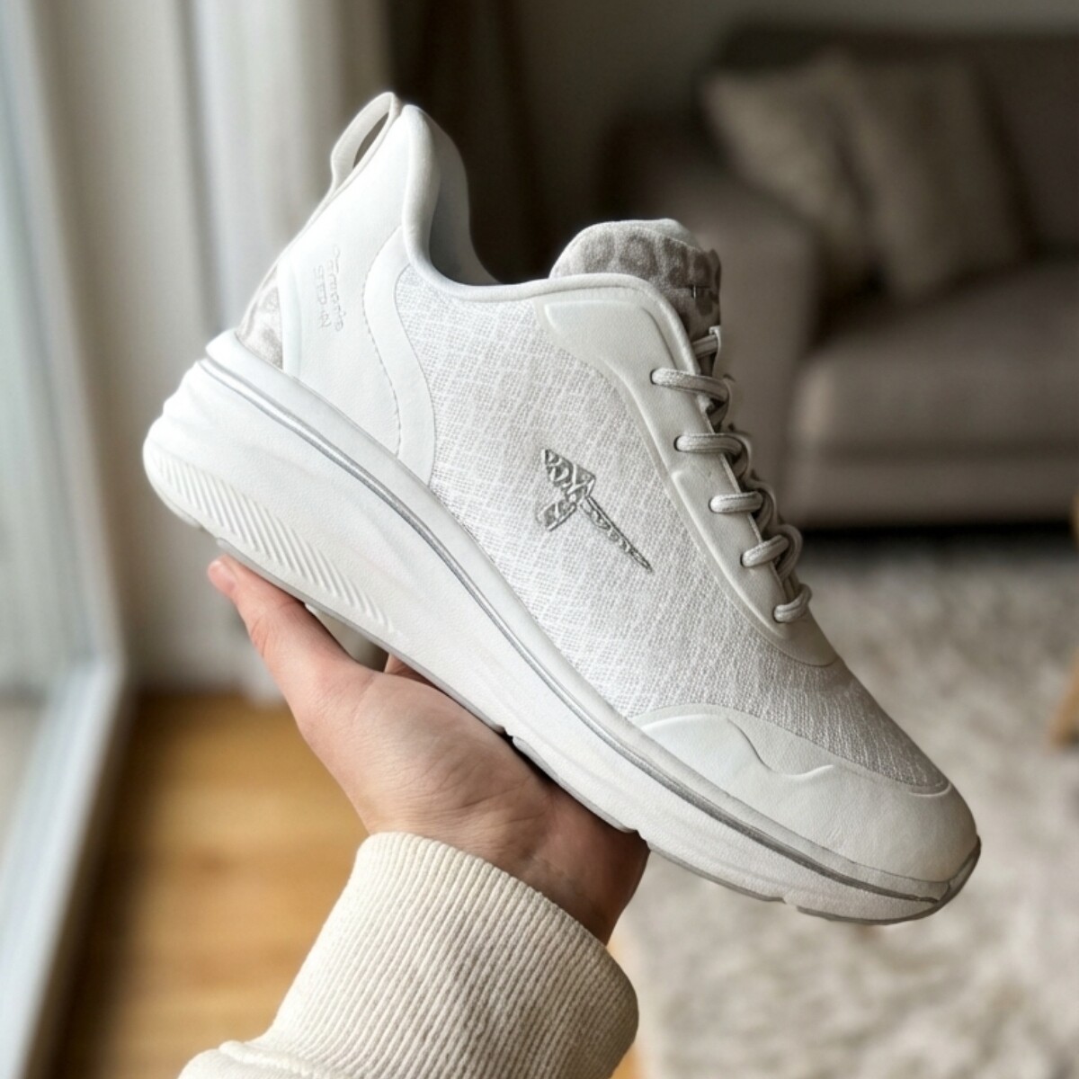 Tamaris Light Weight Sneakers wit Textiel